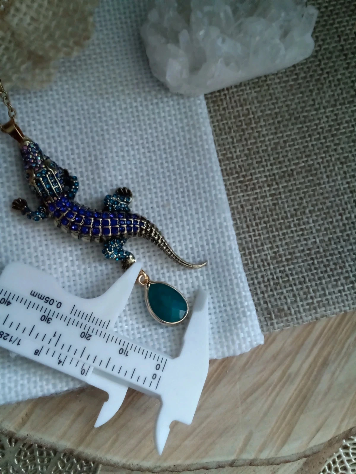 Collier avec crocodile zirconées et pierre d'apatite sertie – photo 3